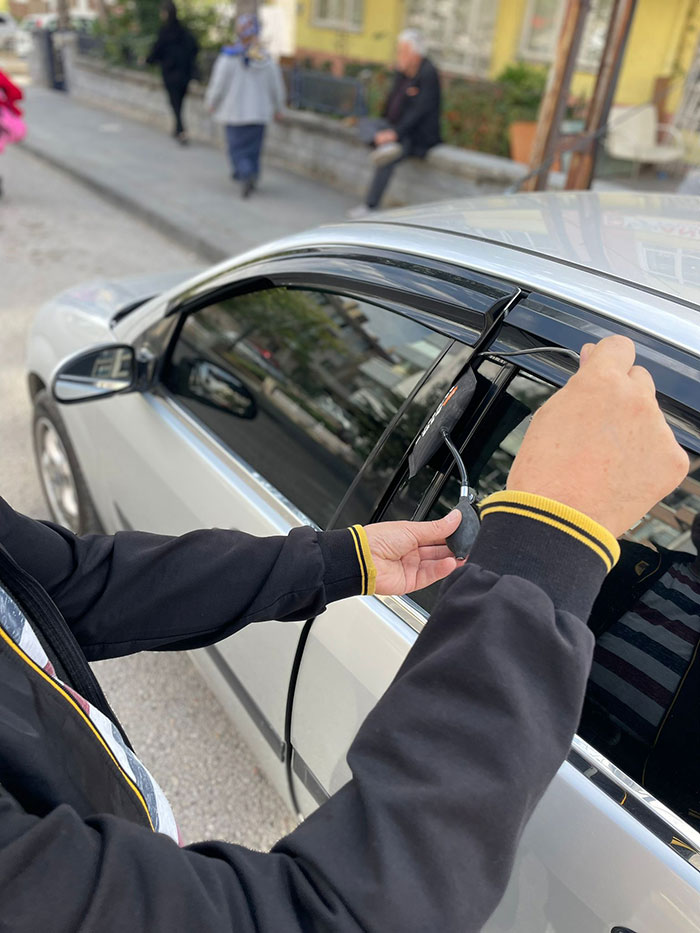 Menteşe Oto Kilitçisi